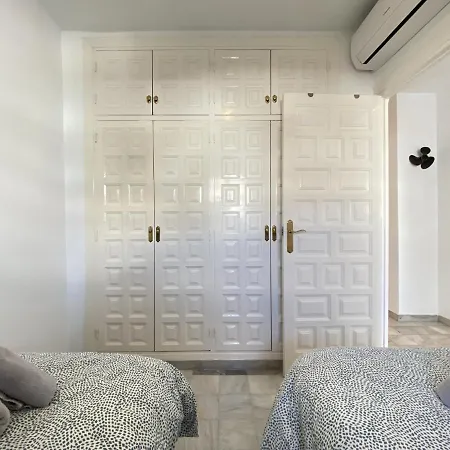 Verano Azul 32 Casasol * Nerja